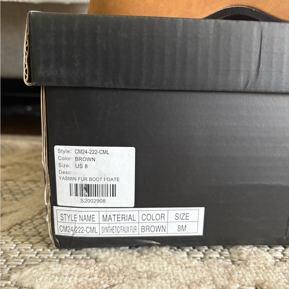 DollsKill | NWB Current Mood Bratz Y2K Platform Yasmin Brown Fur Boots - Picture 9 of 9